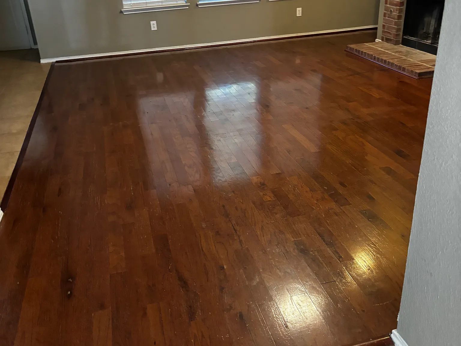 4 bed, 2092 sqft, $2,275 — Photo 4