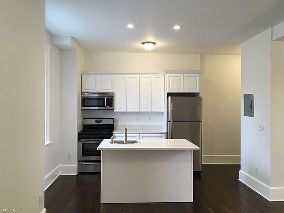 Unit 3, open floor plan