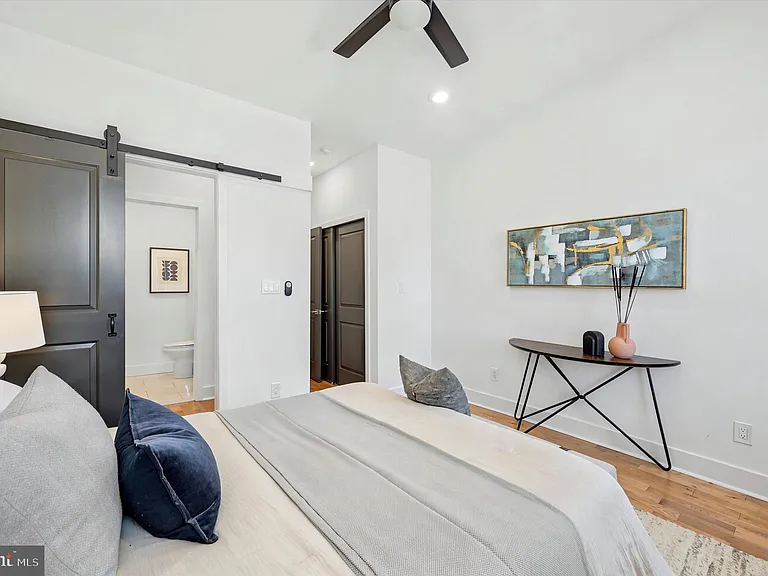 3171 Cedar St — Photo 14