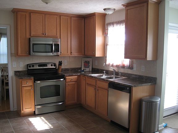 Plenty of cabinet space