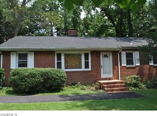 5807 W Rois Rd, Richmond, VA 23227