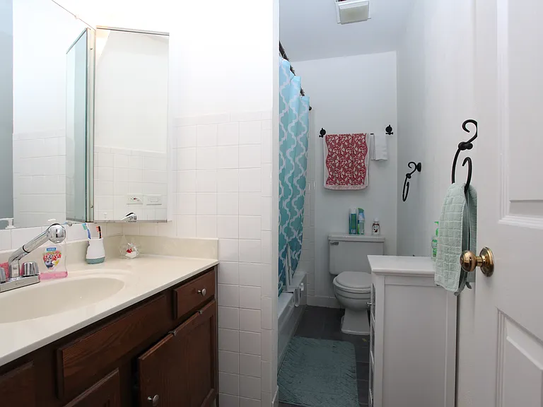 1245 N Regency Dr — Photo 17
