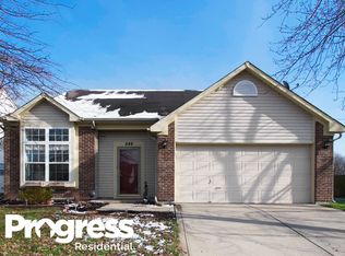 549 Helm Dr, Avon, IN