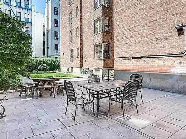 160 East Third Street image 20 of 21