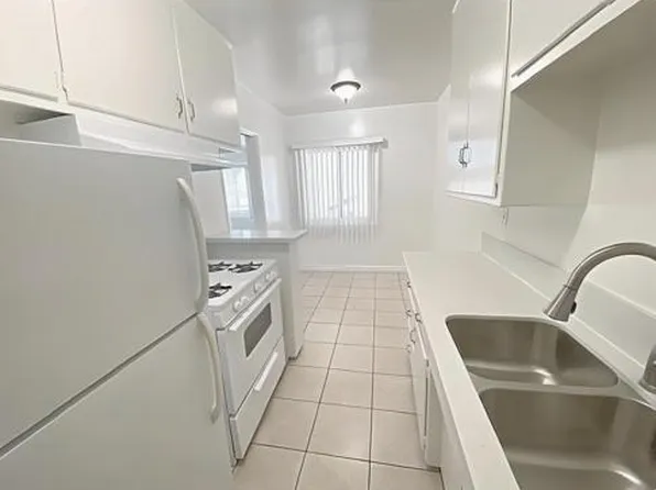 4122 W 2nd St, Los Angeles, CA