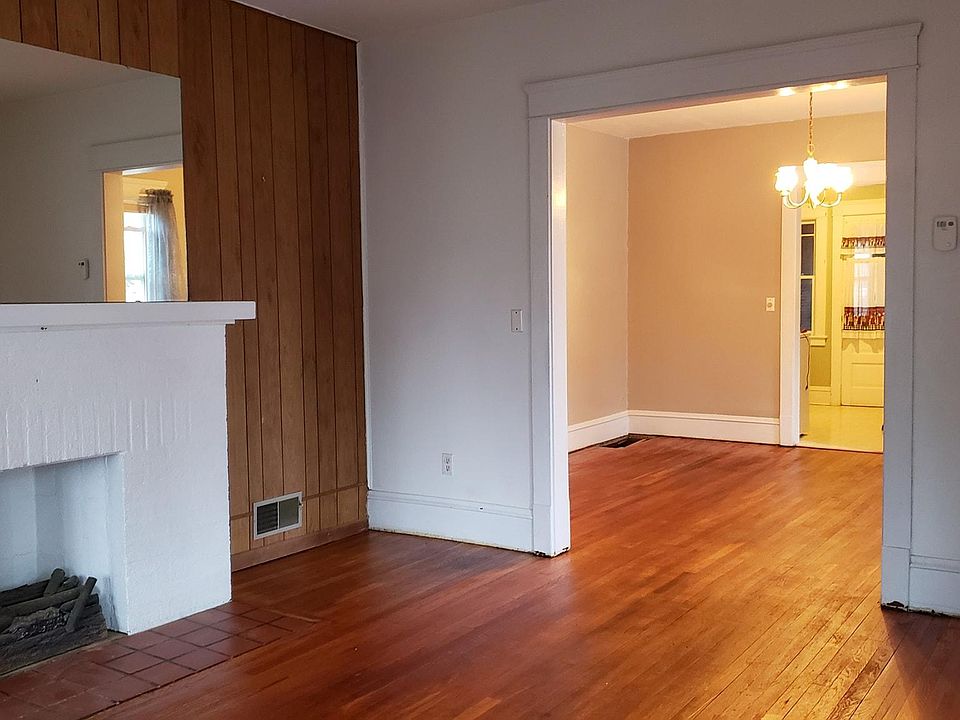 1st image of 645 Lord St