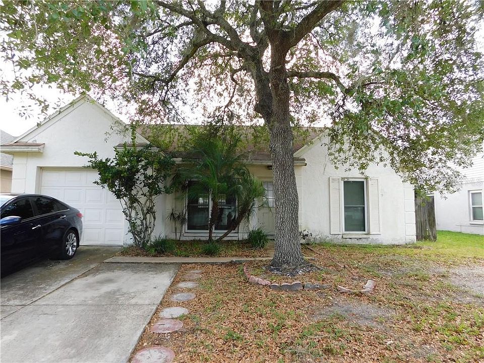 1st image of 1651 Palm Leaf Dr