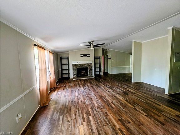 4th image of 229 Brushy Dr