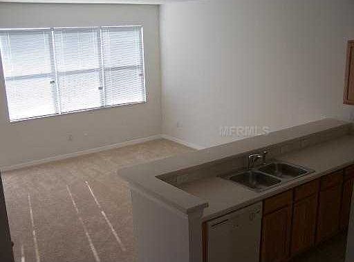4th image of 19264 Stone Hedge Dr