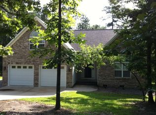 59 Riviera Ln, Sanford, NC 27332