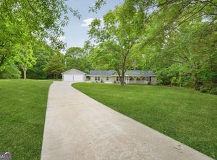 344 Rocky Creek Rd, Hampton, GA 30228