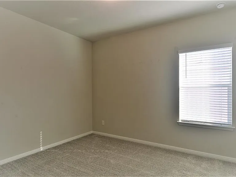 2812 Bridekirk Dr — Photo 16