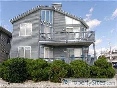 1st image of 2502 West Ave