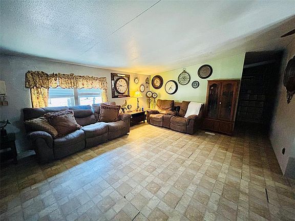 4th image of 31038 Hamilton Rd