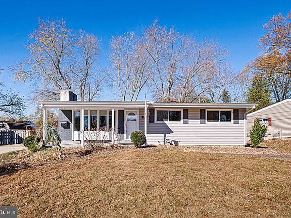 2nd image of 33 Mavista Cir