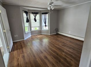 16 Gardner St APT 2, Whitesboro, NY 13492