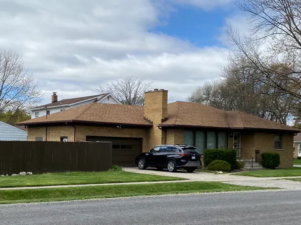 3133 Hanchett St, Saginaw, MI 48604