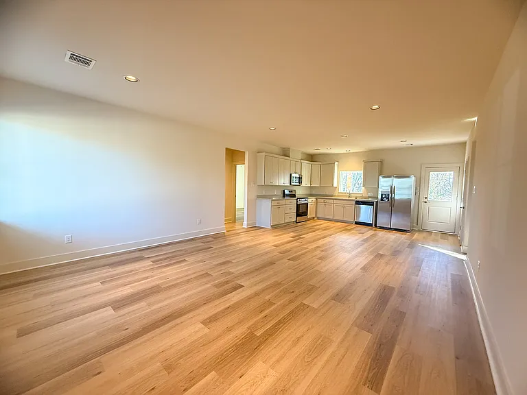 106 Kirkland St — Photo 3