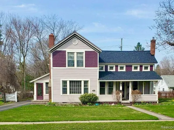 715 Atlantic St, Milford, MI 48381