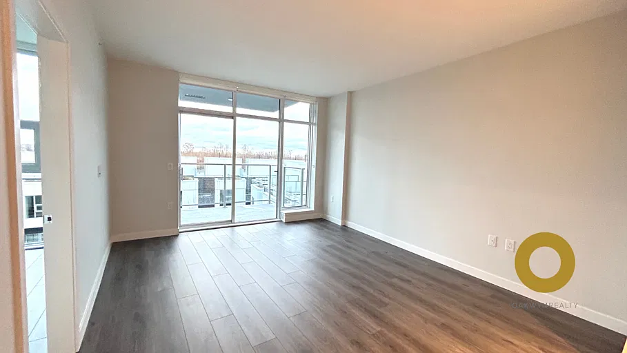 3430 E Kent Ave S — Photo 4