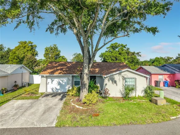 7606 WOODLAND OAKS COURT, TAMPA, FL 33615