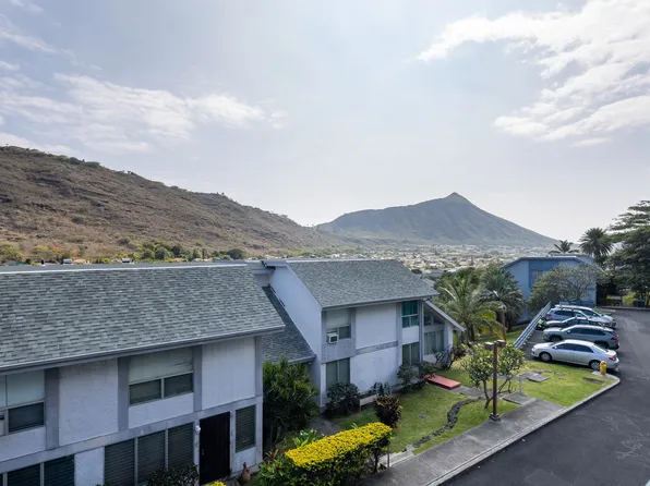 1098 Kumukumu St, Honolulu, HI 96825
