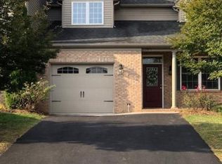 107 Villa View Dr, Staunton, VA 24401