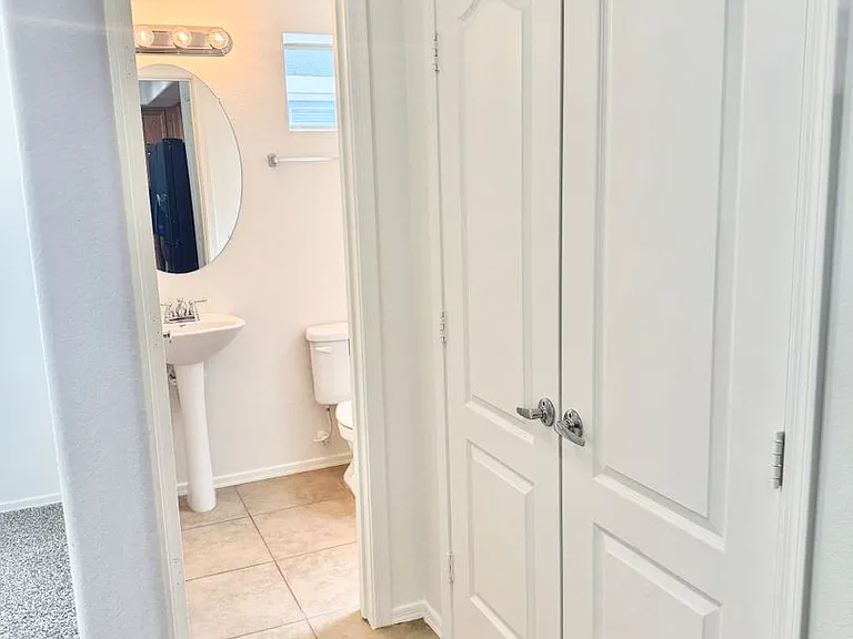2402 E 5th St #1604 — Photo 8