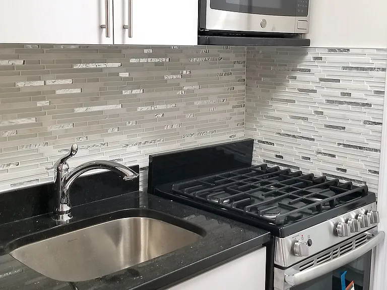 99 Saint Marks Pl #4D — Photo 6