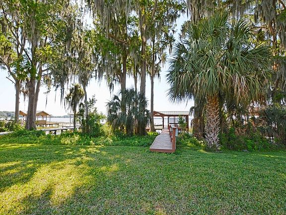 2nd image of 5559 Bounty Cir