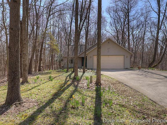 2nd image of 3680 Josie Ln