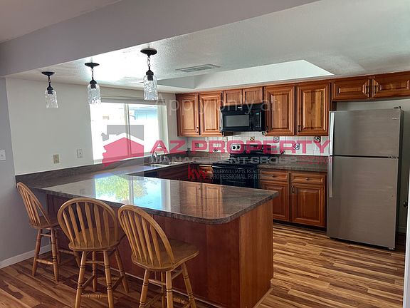 3rd image of 5016 W Mercer Ln