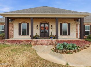 712 Leesburg Rd, Pelahatchie, MS 39145