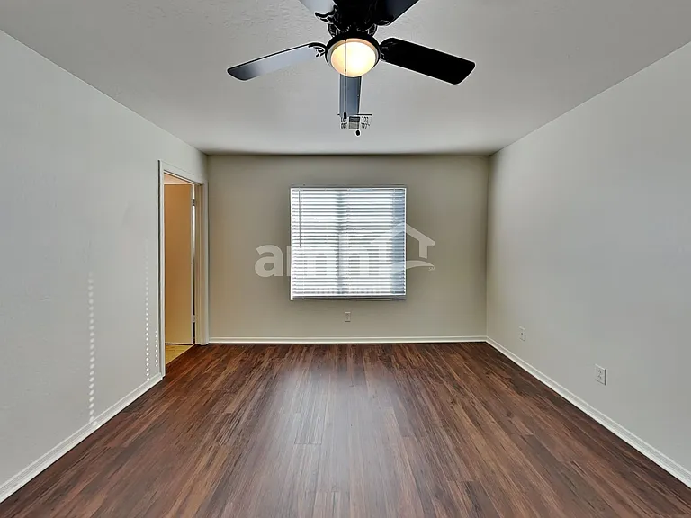 11019 E Arbor Ave — Photo 8