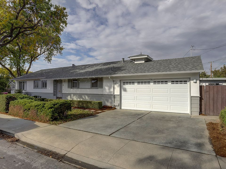 1st image of 2335 Patricia Dr
