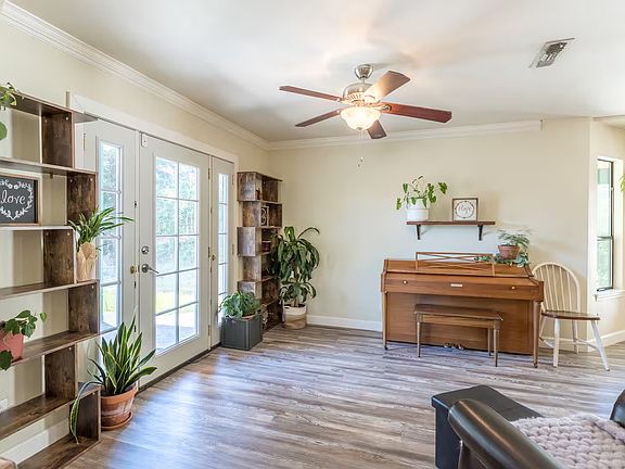 2nd image of 6334 Terra Linda Way
