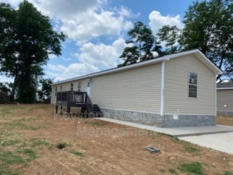 313 Jennifer St #31