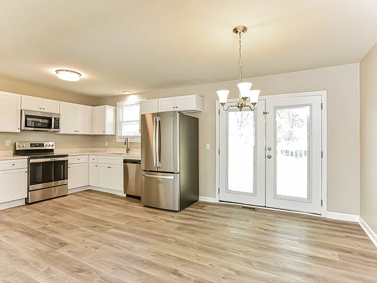 4983 Karen Ray Dr — Photo 8