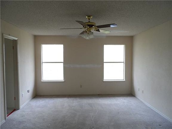 5th image of 1318 Green Terrace Dr