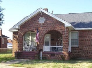 416 Abbott Ave, Greenwood, SC 29646