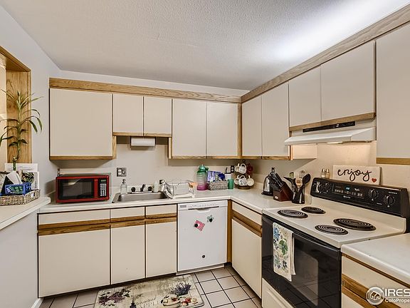 5th image of 3150 Iris Ave #F-202