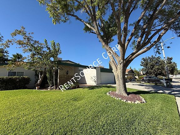 3rd image of 2522 Marcella St