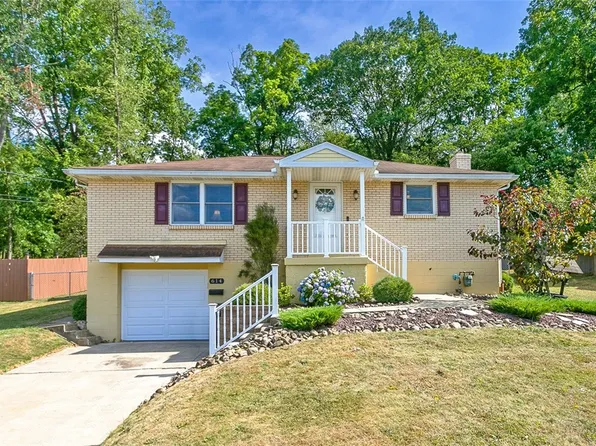 614 Penn Dr, Trafford, PA 15085