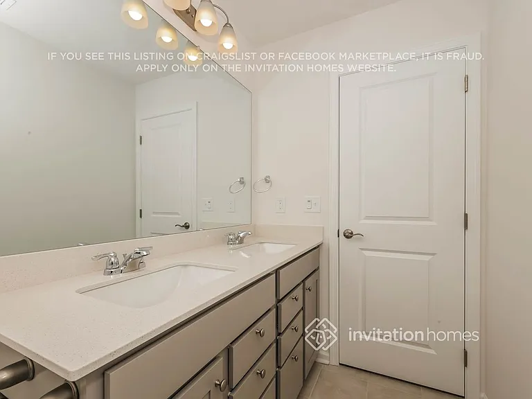 127 Glacier Way — Photo 16