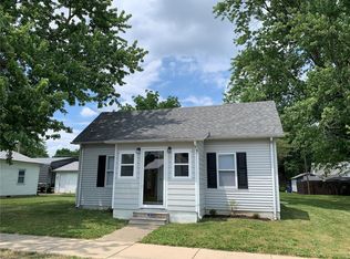 809 E Washington Ave, Greenville, IL