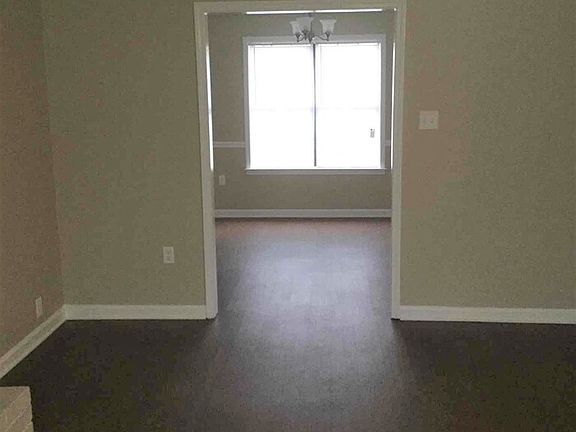 4th image of 4235 Mary Lynn Dr