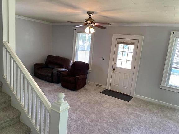 3rd image of 308 East St