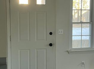 1029 Iyannough Rd BUILDING B-8, Hyannis, MA 02601