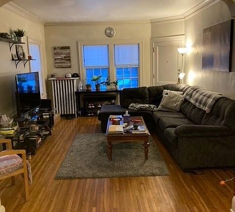 4th image of 1845 Portland Ave APT 1