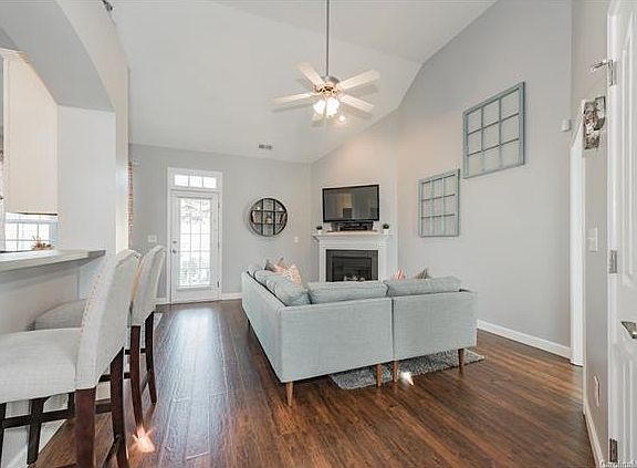 4th image of 1113 Steele Meadows Dr